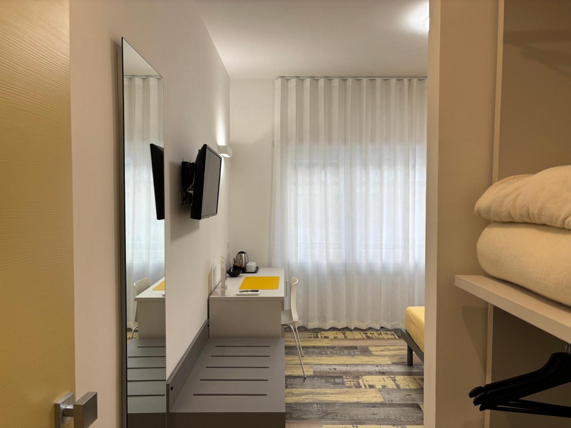 My Secret Room — Photos 2